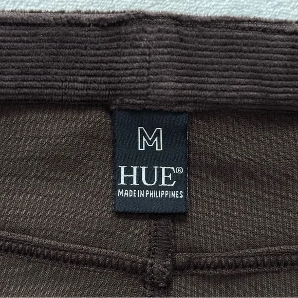 HUE Classic Brown Corduroy Mid-Rise Pull On Leggings--M - Picture 4 of 11